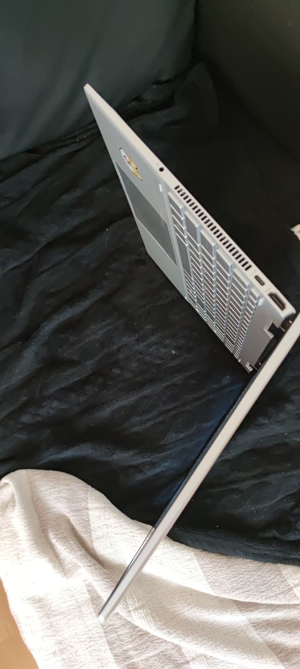 Hewlett Packard Notebook: HP i7-1165G7 16\512ggb – Usato da Meggen venduto da Malecifent 8