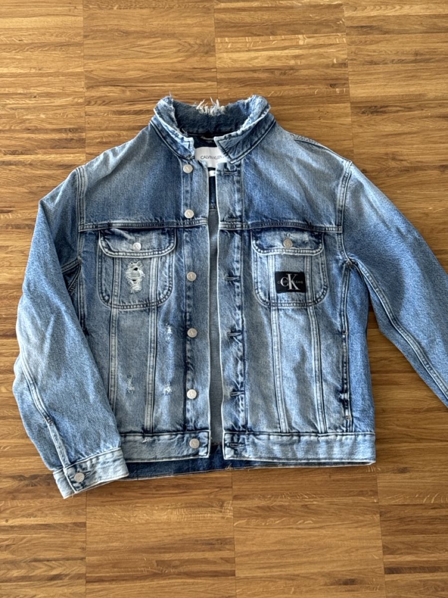 Calvin Klein Giacche: Calvin Klein Jeans Jacke Gr. M – Usato da Burgdorf venduto da zen_7v99