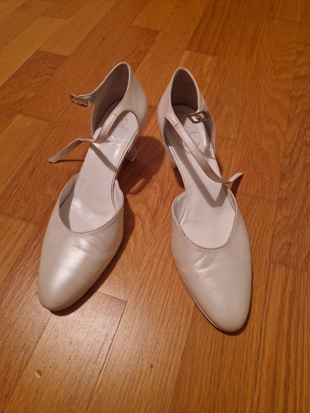 Scarpe da donna: Hochzeitsschuhe – Usato da Liebefeld venduto da wen_5rdt 1