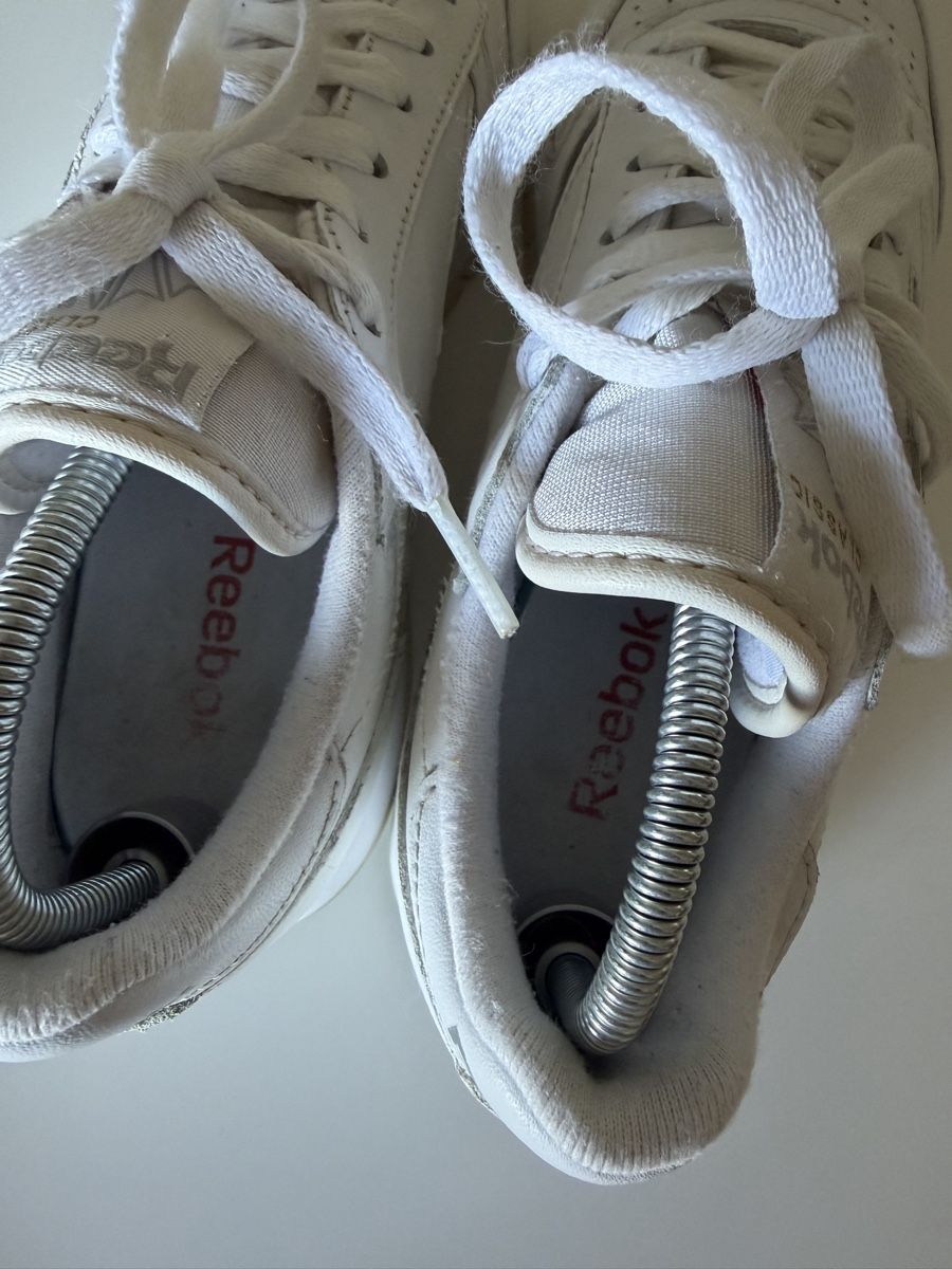Reebok Scarpe da uomo: Reebok Classic Leather Weiss Grösse 37.5 – Usato da Basel venduto da Ksjusha 3