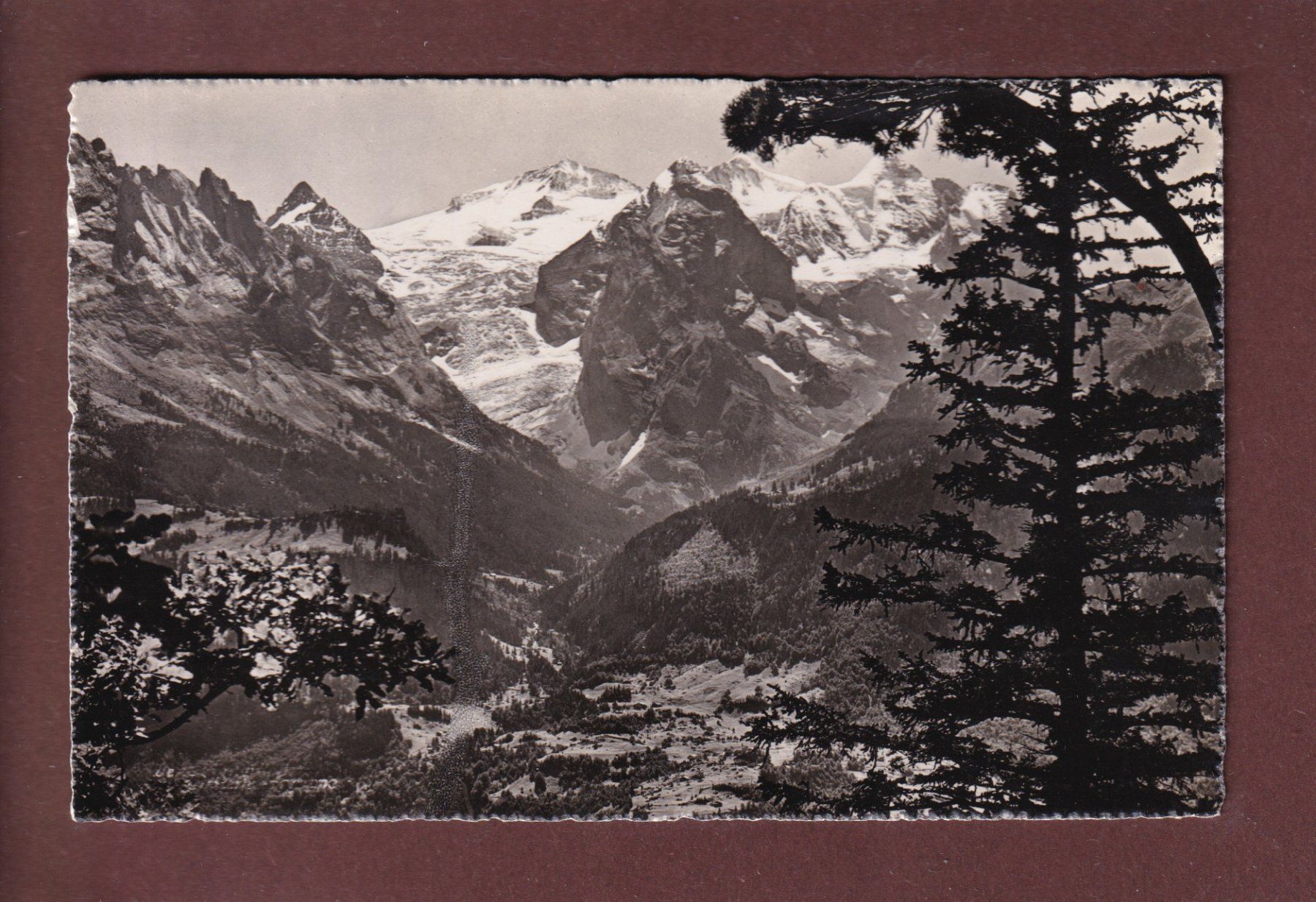Cartoline postali: WETTERHORN-GRUPPE - 1945 – Usato da Pully venduto da nicecards