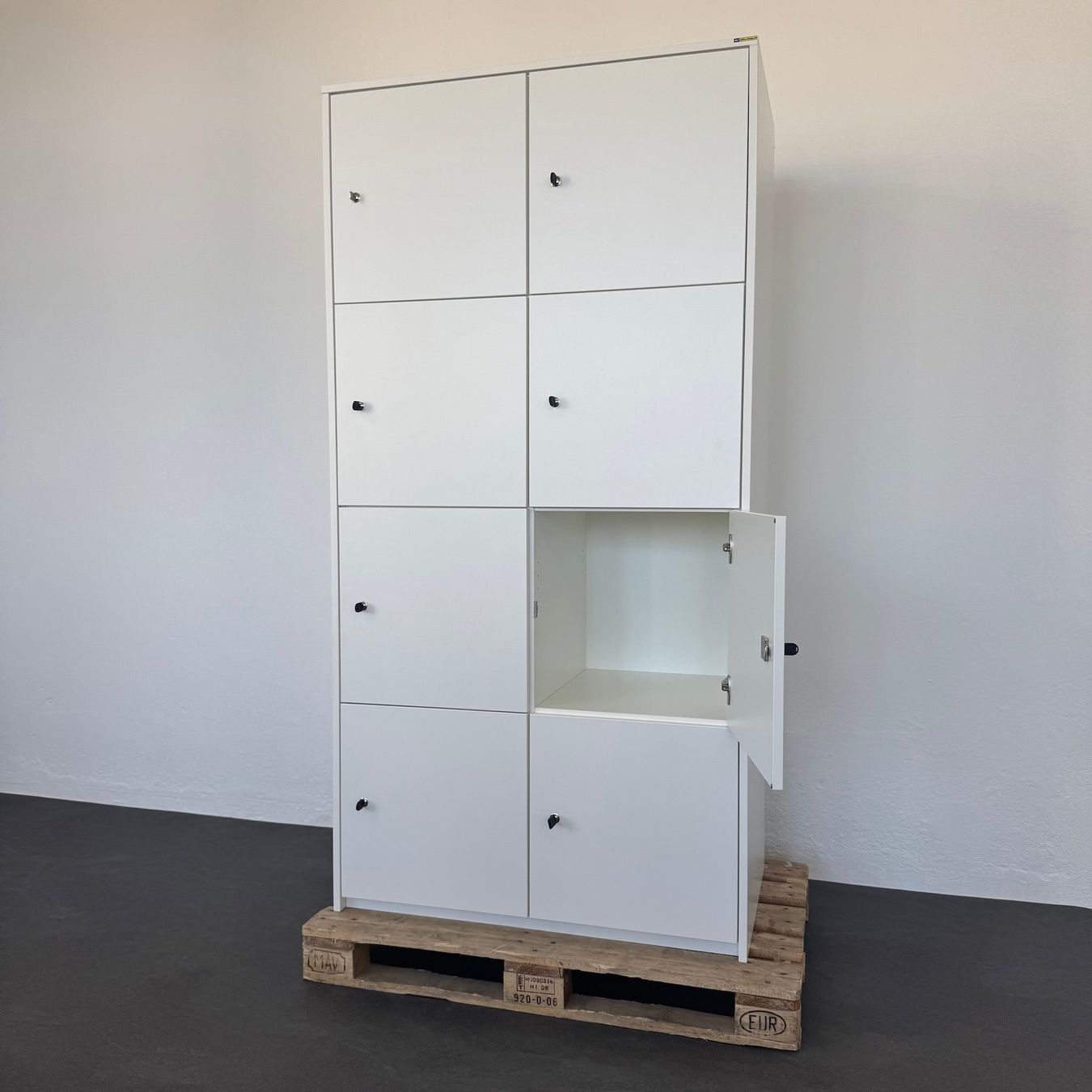 Armadi: Palmberg Prisma 2 Lockerschrank - 8 Abteile – Usato da Schönenwerd venduto da mcofficeshop 5