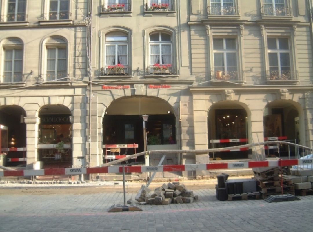 Tutte le decorazioni: Original Pflasterstein von vor dem EINSTEIN-Haus in Bern – Usato da Büren an der Aare venduto da vivendofeliz 5
