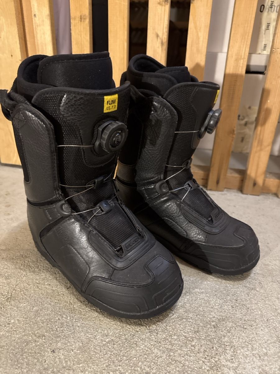 Scarpe da uomo: Snowboardschuhe Gr. 39.5, BOA Boots Flow – Nuovo (secondo la descrizione) da Schliern b. Köniz venduto da amo_lln9