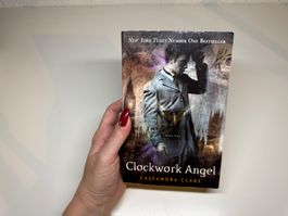 NOVEL: Cassandra Clare, Clockwork Angel