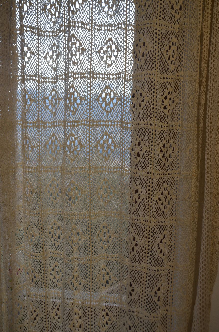 Tende: RIDEAU - VORHANG - CM 150 X CM 190HOCH – Nuovo e nell'imballaggio originale da Chiasso venduto da Dolly015