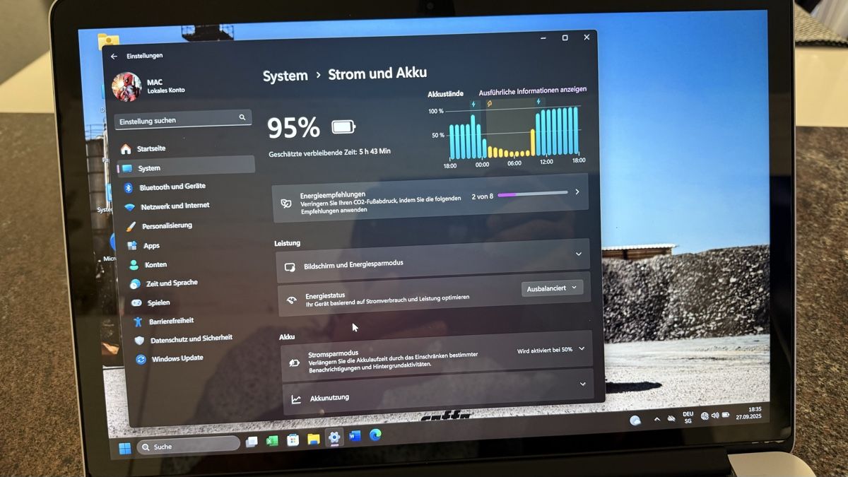 Apple Notebook: Apple MacBook Pro 15" Nur mit Windows 11 Pro. Zoll – Usato da St.Gallen venduto da gauwo 2