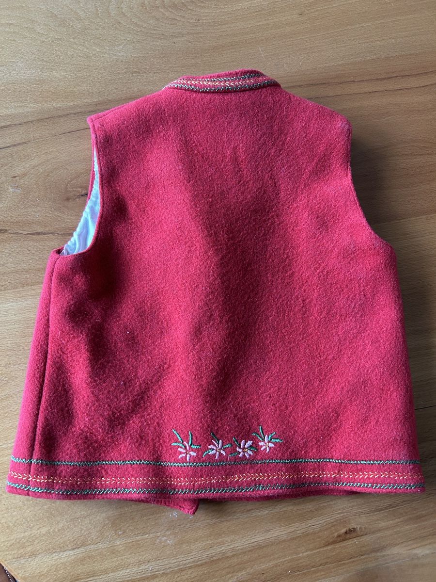 Altro abbigliamento per bambino: Appenzeller Brusttuch klein  – Usato da Urnäsch venduto da montags-lager 1