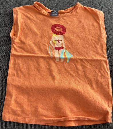 Sommerliches T-Shirt Gr. 110 mit Sujet für kleine Badenixe