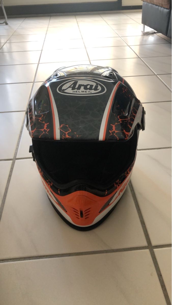 Casques & visières: Arai Helmet used – D'occasion à Baltschieder par Miumiu21