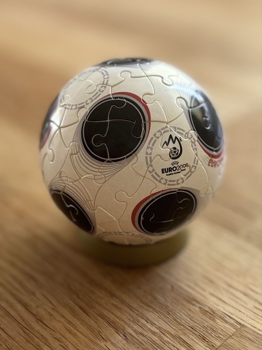 Ravensburger Puzzle: 3D Puzzle Ball Euro 2008 – Usato da Würenlos venduto da Ashley24 1