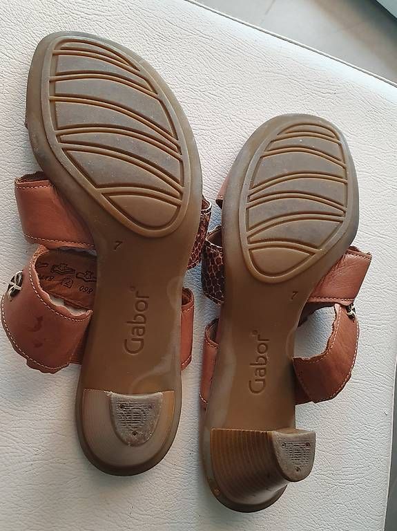 Scarpe da donna: Mules à talon en cuir, marque Gabor, 38 – Usato da Chavornay venduto da er_yy7k 1