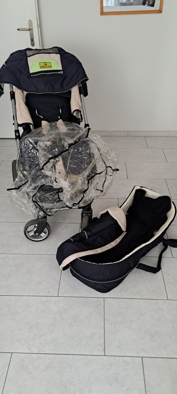 Carrozzine: Kinderwagen – Usato da Schänis venduto da luc_f7pb 3