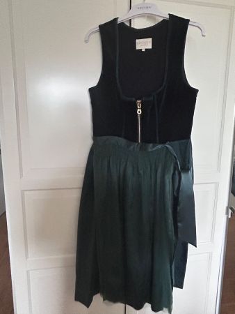 Dirndl Krüger, Grün. Sehr guter Zustand, 1 mal getragen
