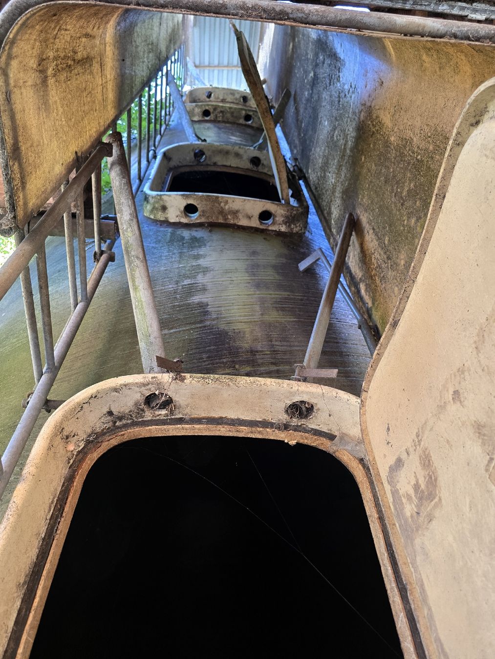 Mangimi: 2x Hochsilos 50m3 – Usato da Remetschwil venduto da Golfbmw6210 2