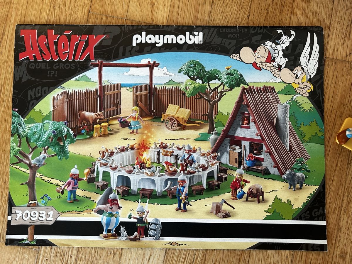 Playmobil Giocattoli: Playmobil Asterix Gallierdorf 70931 – Usato da Nussbaumen AG venduto da huanglong