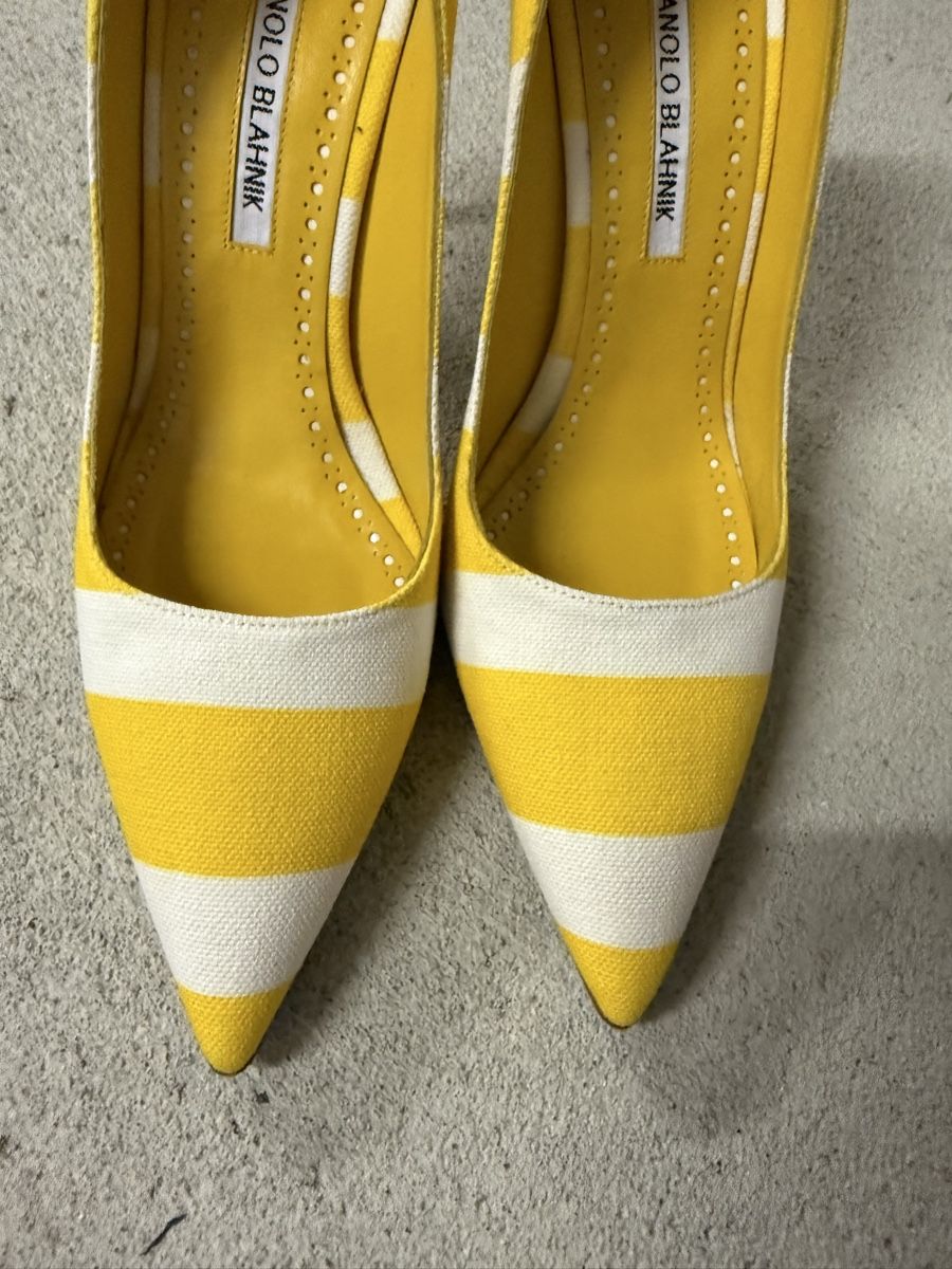 Manolo Blahnik Scarpe da donna: Manolo Blahnik canvas striped heel pump, 38.5 – Nuovo (secondo la descrizione) da Zürich venduto da EShopping81 1