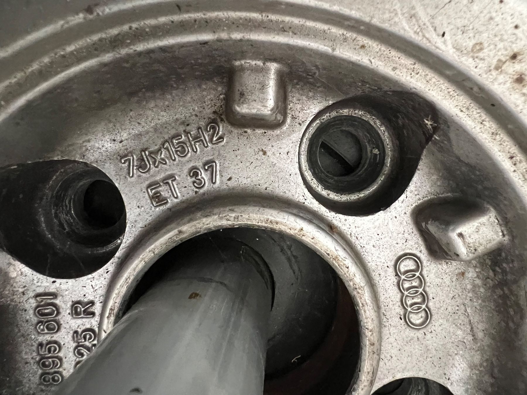 Audi Pneumatici & Ruote complete: Kompletträder / Audi – Usato da aarwangen venduto da Butzi99 4