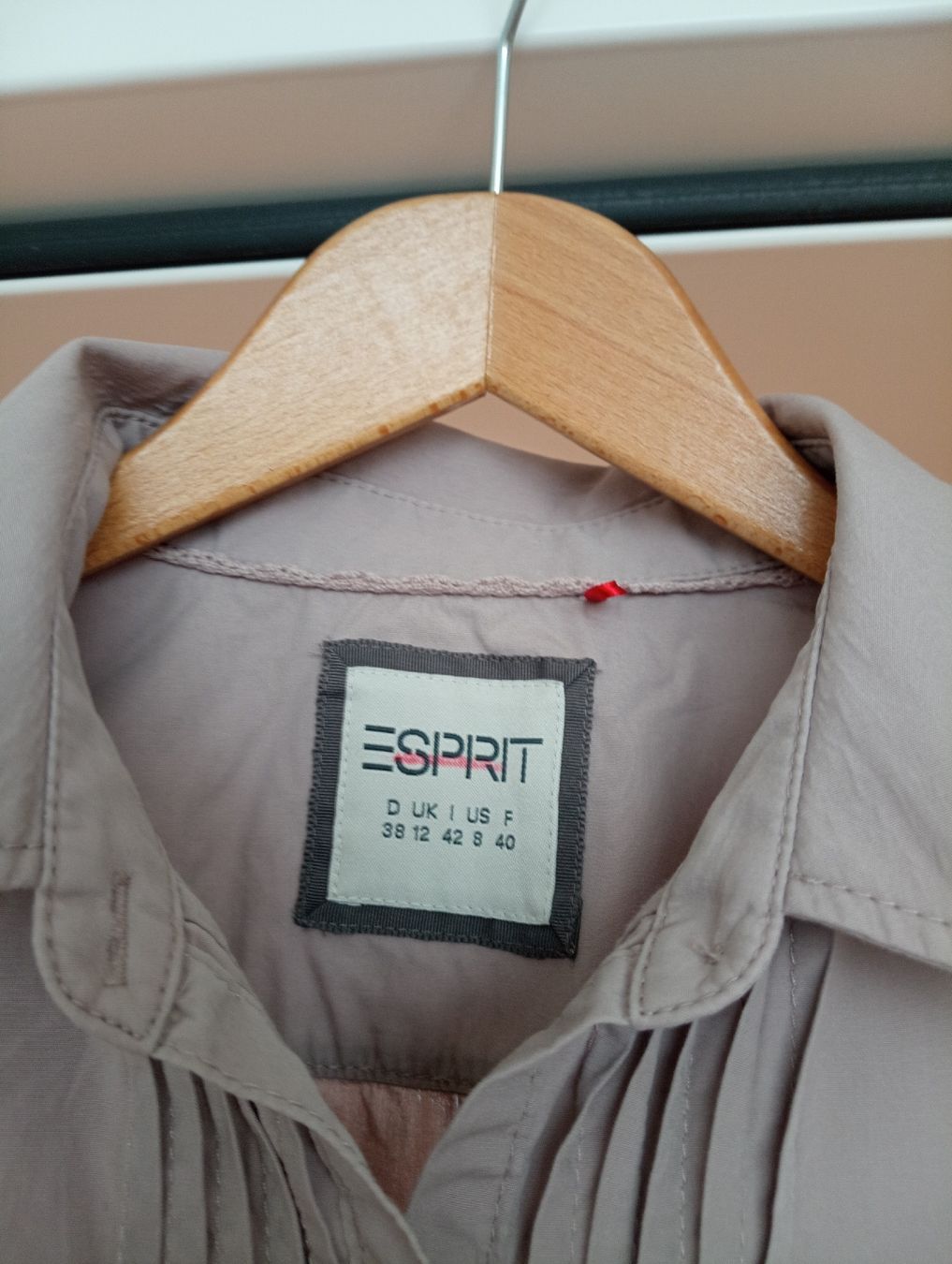 Esprit Camicette: Longbluse von Esprit.Gr.38 – Usato da Heerbrugg venduto da Krityu 1