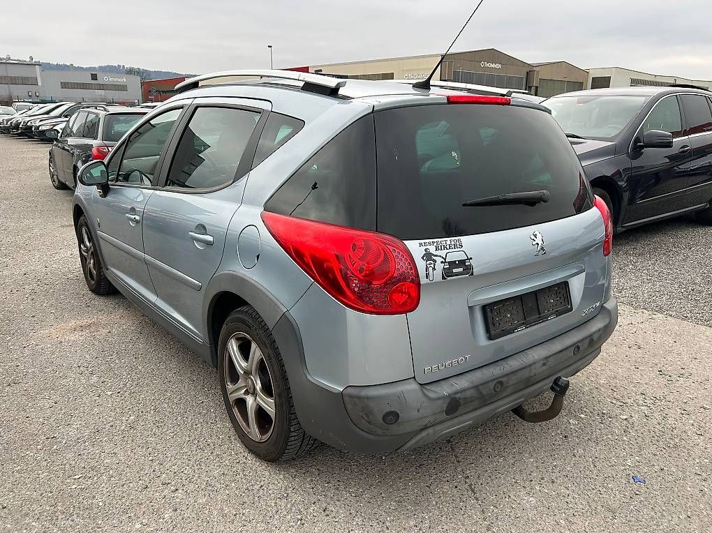 Autos: Peugeot 207 – Gebraucht aus Regensdorf von nabil78 1