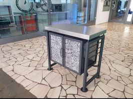 Garten Grill Tisch  Handarbeit Neu Lieferung