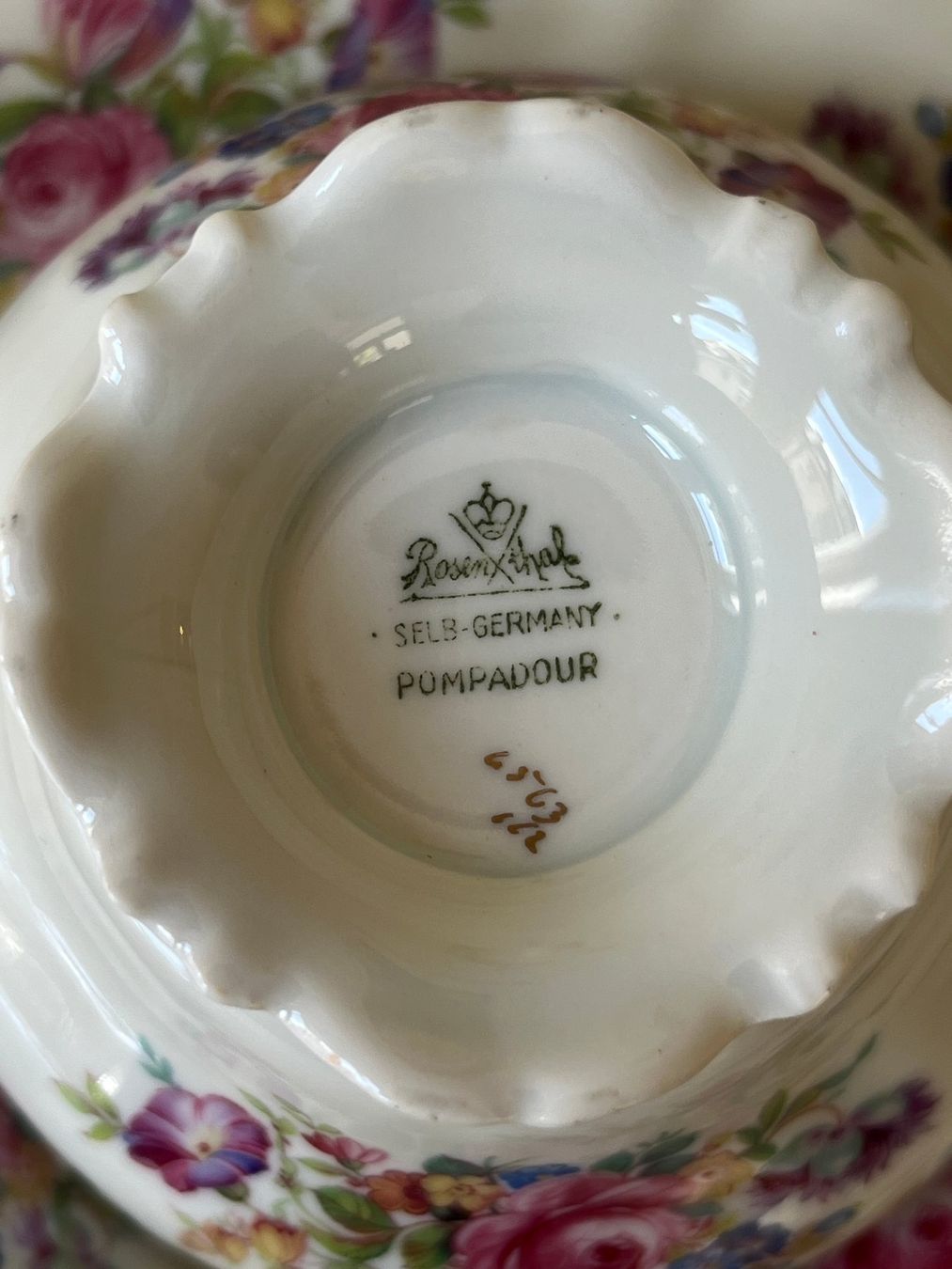 Set di piatti: Kaffeeservice Vintage – Usato da Zürich venduto da Anoano 2