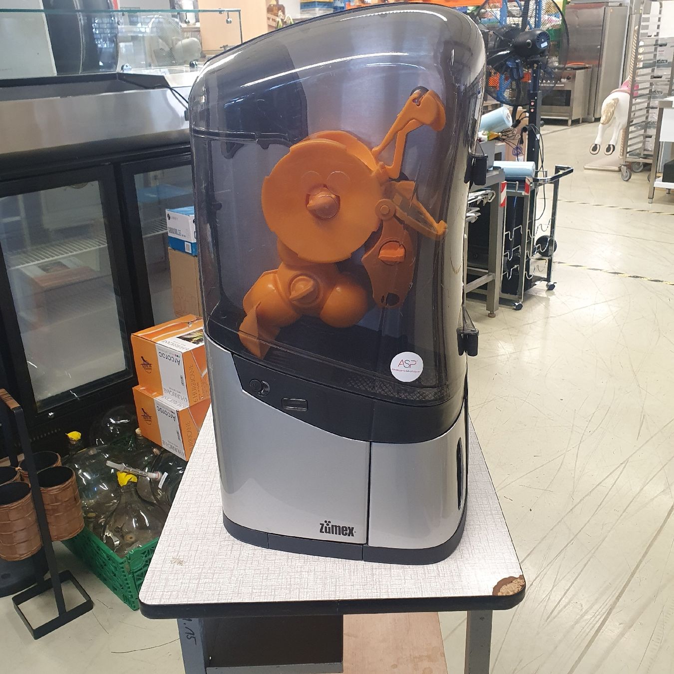 Elettrodomestici da cucina: zümex Orange   Presse – Nuovo (secondo la descrizione) da Niederwangen BE venduto da HasGastrobedarf 5