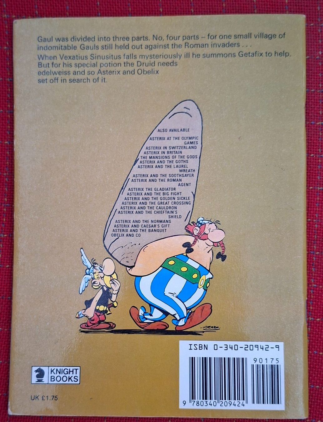 Fumetti: Asterix Vintage Bundle Kleinformat Knight Books + Hardcover – Usato da Dietikon venduto da mar_6xky 5