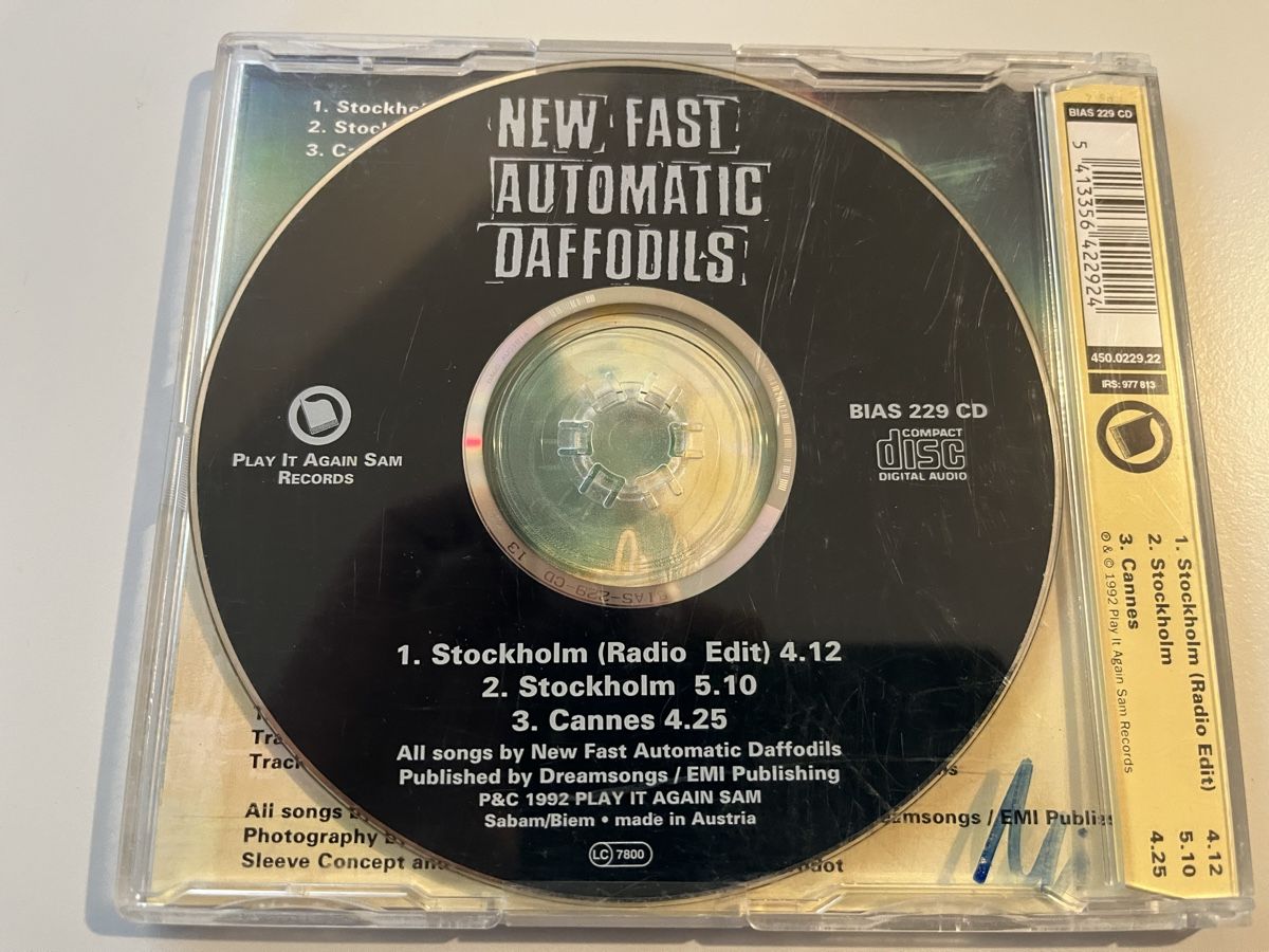CD: New Fast Automatic Daffodils: Stockholm [Single-CD] – Usato da Zürich venduto da audn 1