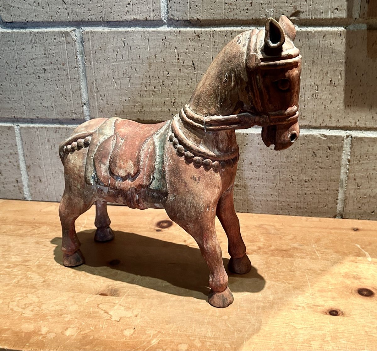 Statuette: Antikes Holzpferd, handgeschnitzt – Usato da Wetzikon ZH venduto da Sesina91 8