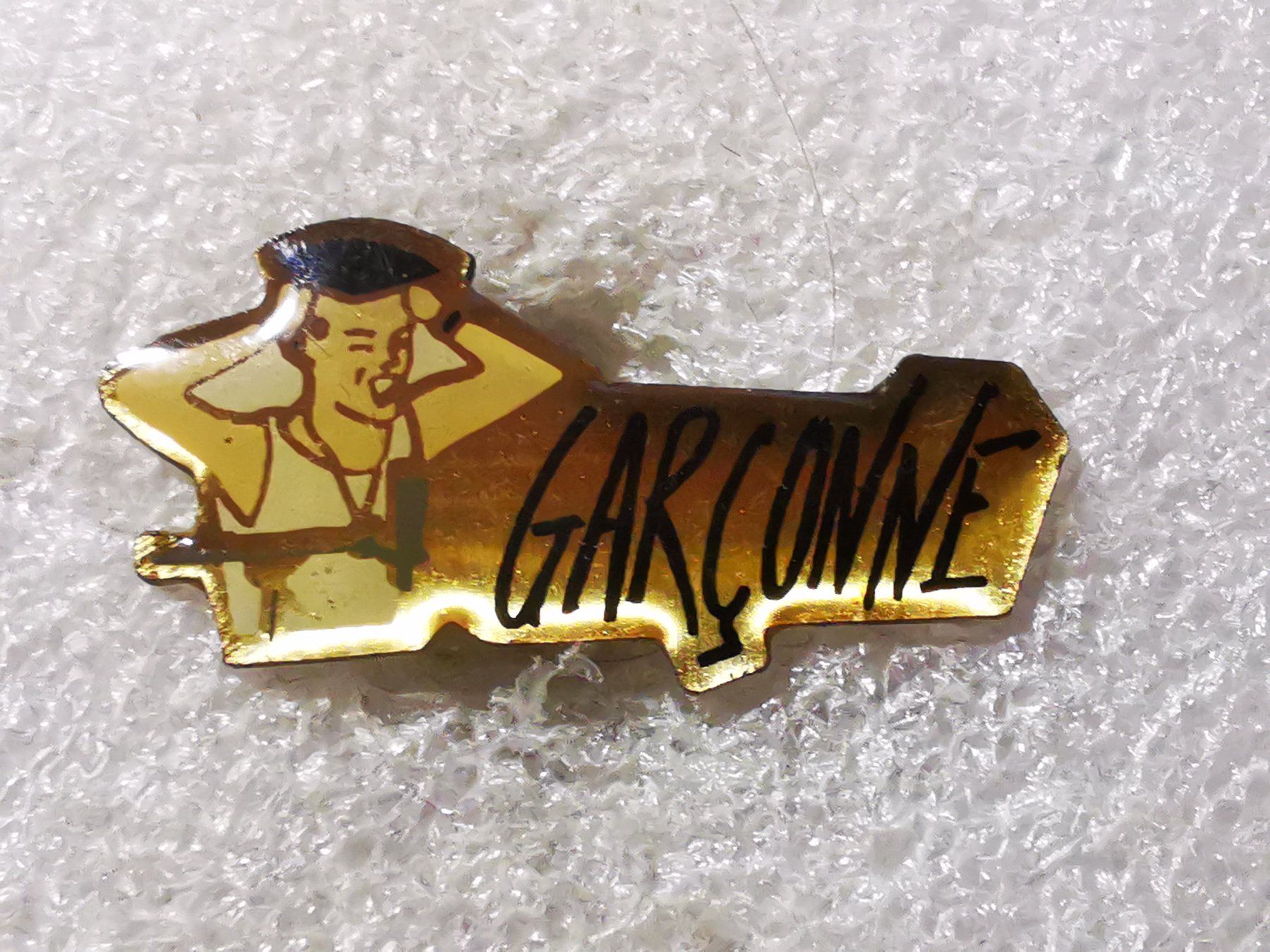 Placchette & Badge: Ansteckpin 123: Garconne – Usato da Oppligen venduto da Pin-Fall-Shop