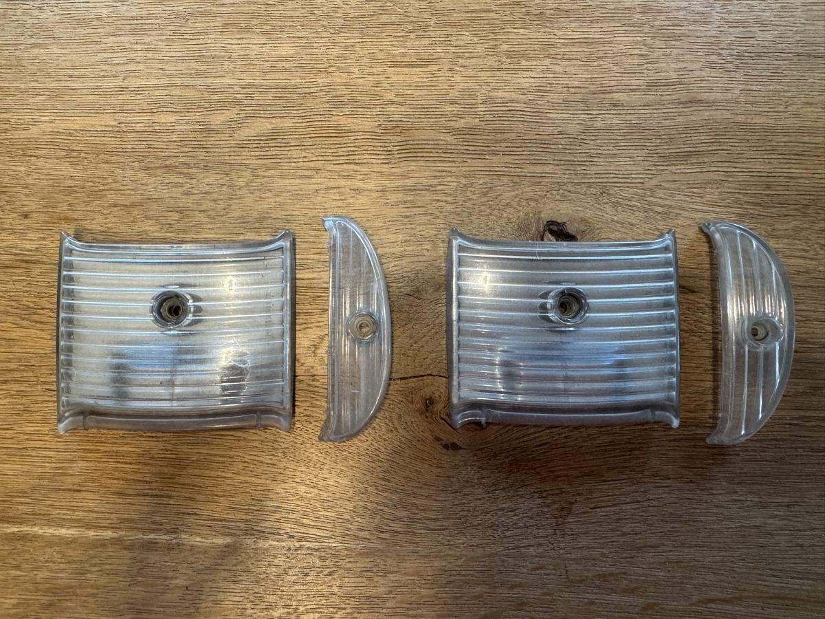 Porsche Toutes les pièces auto: Porsche 964 Blinkerreflektoren L+R – D'occasion à Kienberg par AnWe20