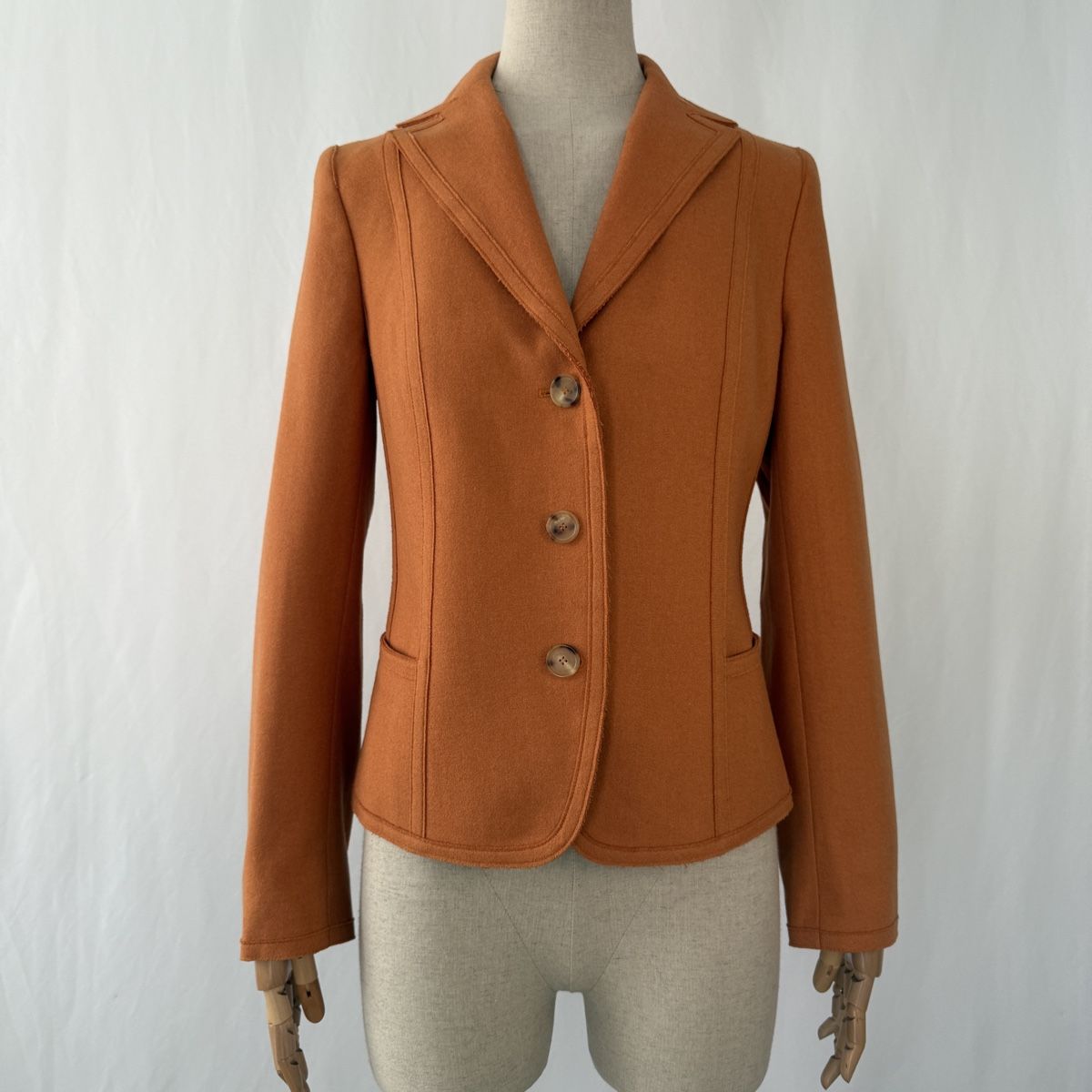 Akris Giacche: AKRIS Wool/Angora Blazer – Nuovo (secondo la descrizione) da Freienbach venduto da Avviivva_Shop