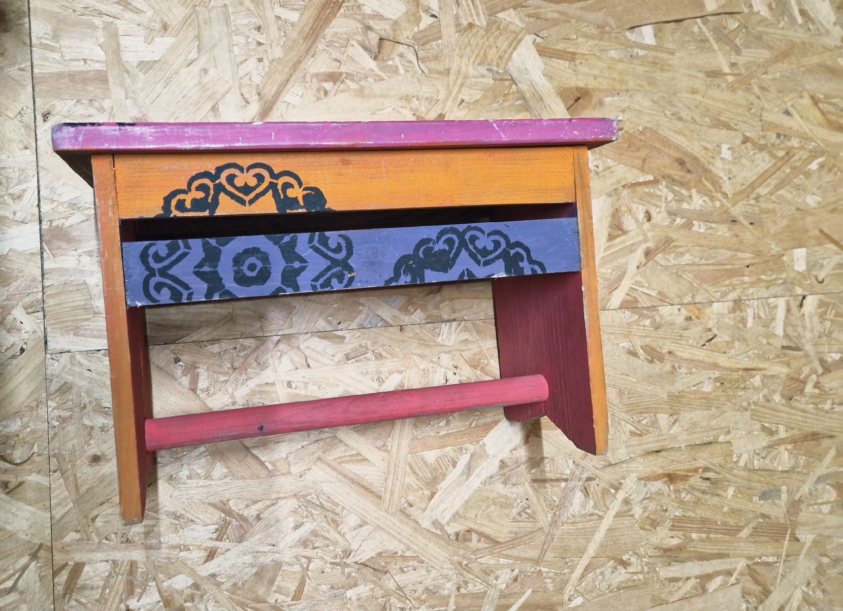 Tabourets: Taburettli / Hocker Handbemalt – D'occasion à Stüsslingen par white_angel86 3