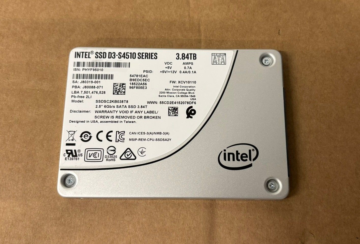 Intel Dischi rigidi: Intel Enterprise SATA SSD D3-S4510 3.84 TB – Usato da Dübendorf venduto da Luca_