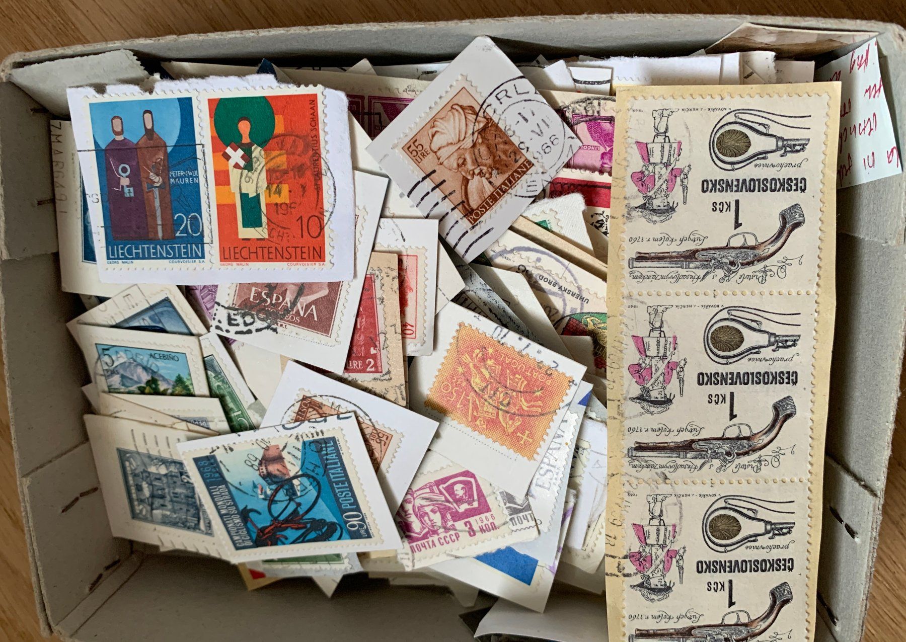 Tutti i francobolli: Briefmarkenabschnitte meist Europa – Usato da olten venduto da otusan 3