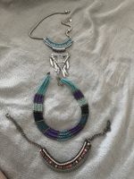Collier 3-teilig verschiedene Farben guter Zustand