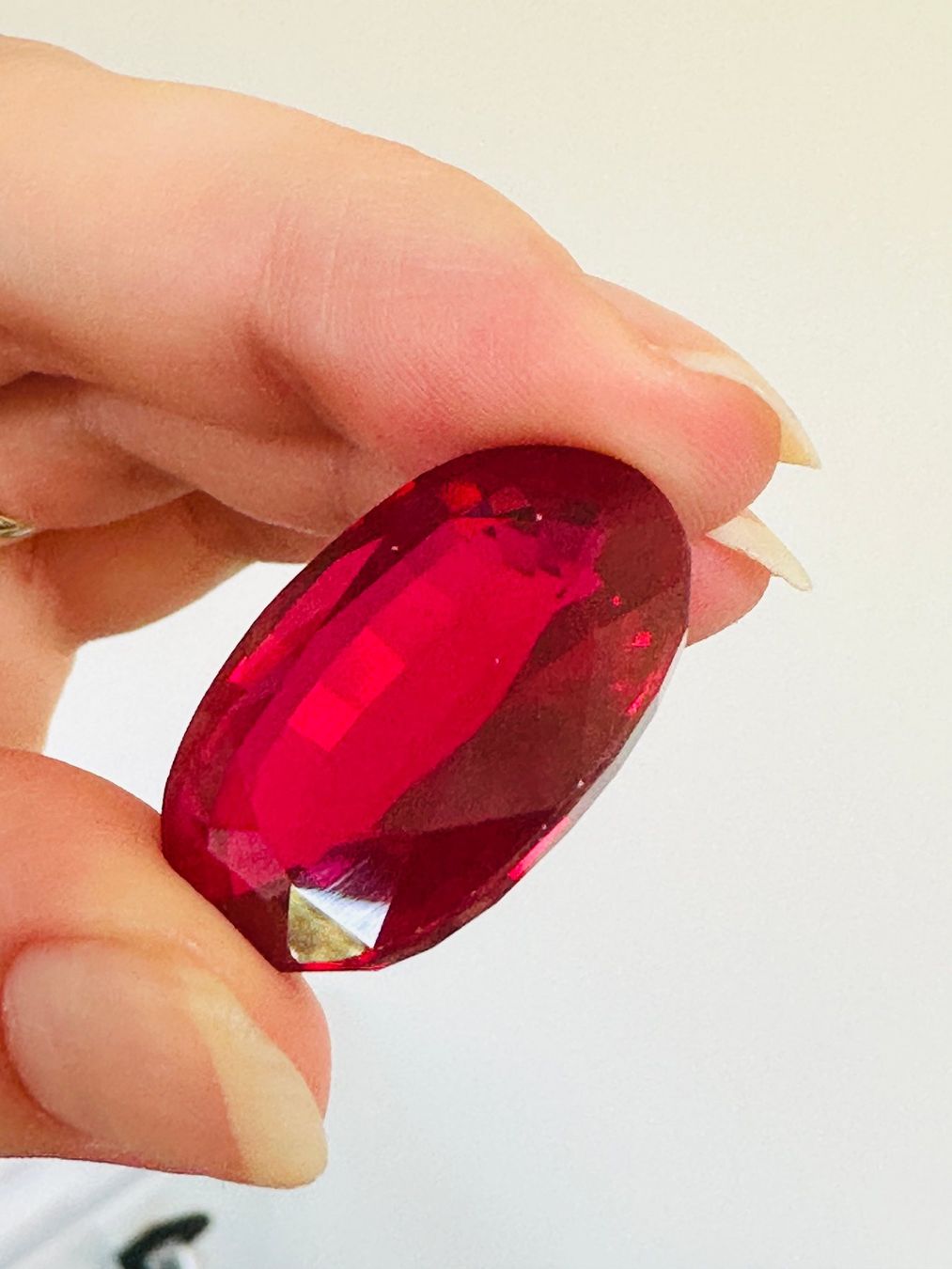 Edelsteine: Certified 56.75 Ct – Neu und originalverpackt aus Genève von AWWA 1