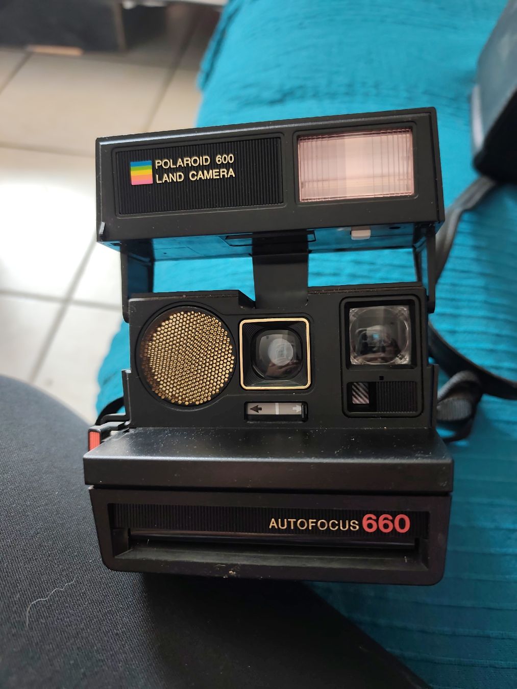 Polaroid Appareil photo: Polaroid autofocus 660 – D'occasion à Les Acacias par moo_byc9