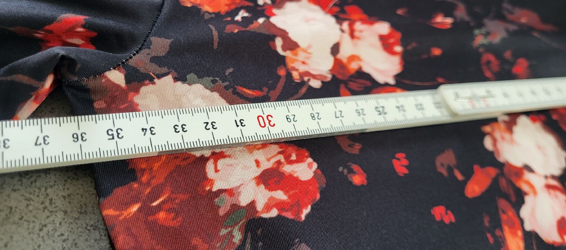 Vestiti: Wilfred Kleid GrXXS – Usato da Kaisten venduto da Ciccr 3