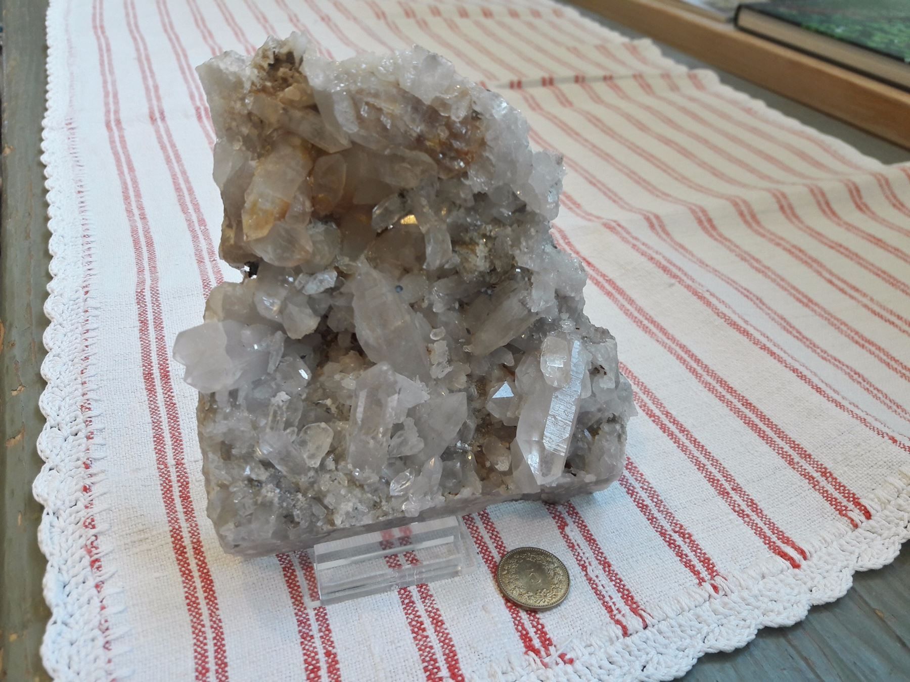 Minerali & Pietre curative: Bergkristall mit Anatas – Nuovo e nell'imballaggio originale da Sedrun venduto da aurira