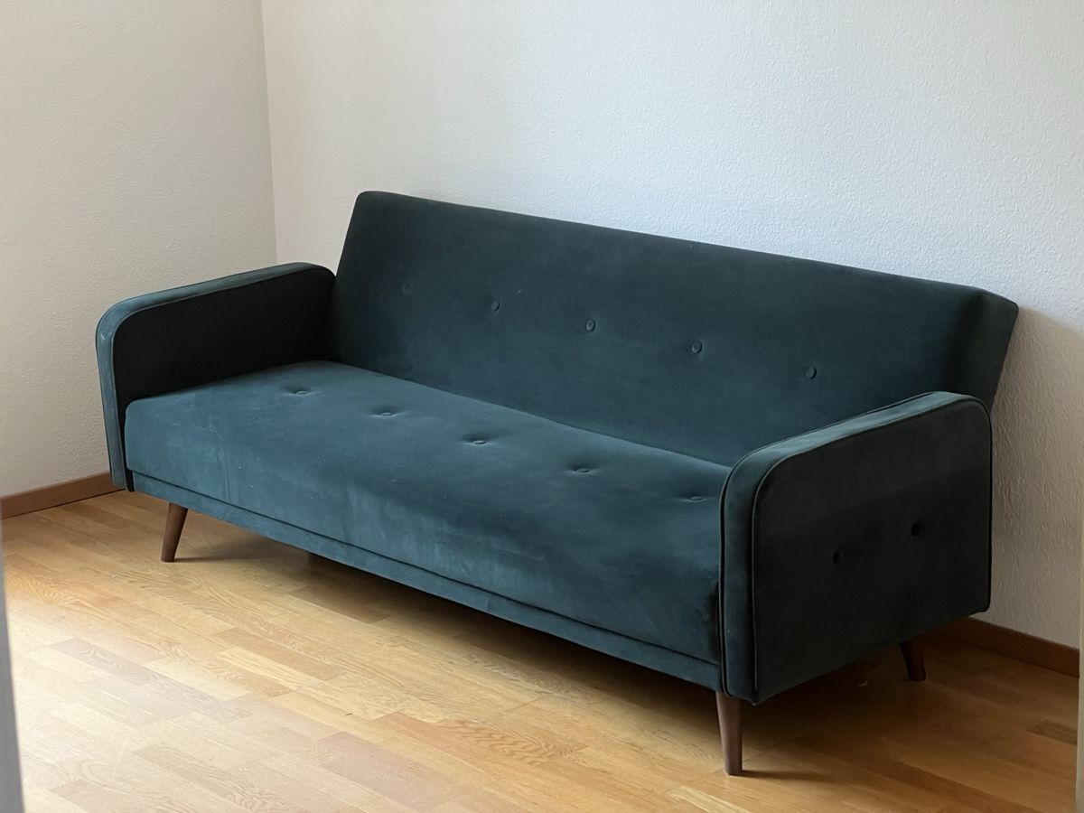 Sofas: Schlafsofa Samt – Gebraucht aus Zürich von f..h