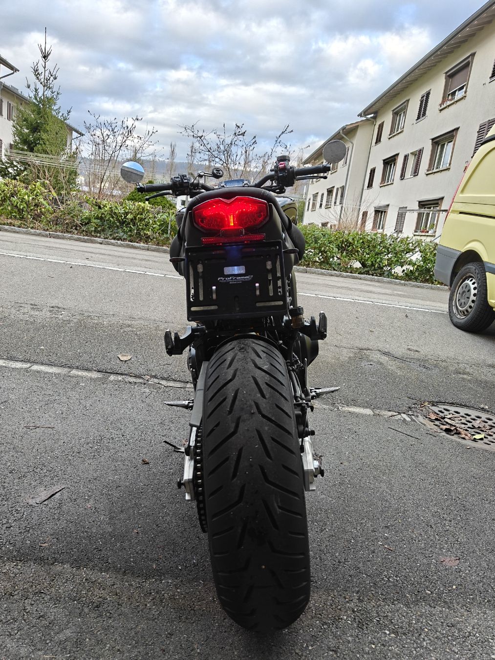 Yamaha Strada: Yamaha MT09 SP – Usato da Baden venduto da Deho 2