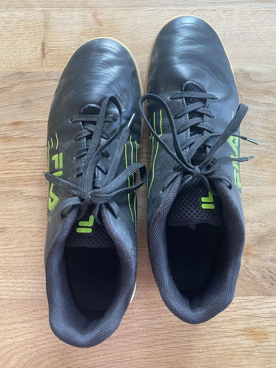 Fila Scarpe per ragazzi: Fila Hallenschuhe Grösse 41 – Usato da Obergerlafingen venduto da Schilu-2017 2