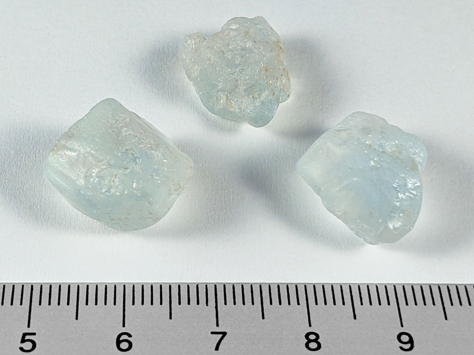 Pietre preziose: blaue Topas Rohsteine 3Stk. 56.00ct – Nuovo e nell'imballaggio originale da Meilen venduto da StoneGarden