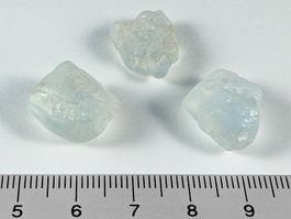 blaue Topas Rohsteine 3Stk. 56.00ct