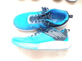 SPORTSCHUHE GR. 45
