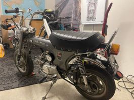 Magnifique Honda dax 50 cc 1972 entièrement rénové 