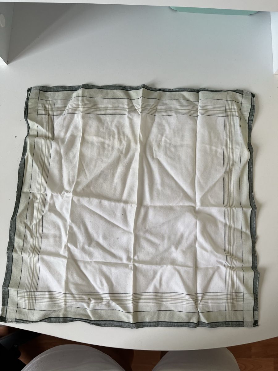 Tissus: Fazzoletto di stoffa cotone righe bianco – D'occasion à Balerna par lillisfashion 1