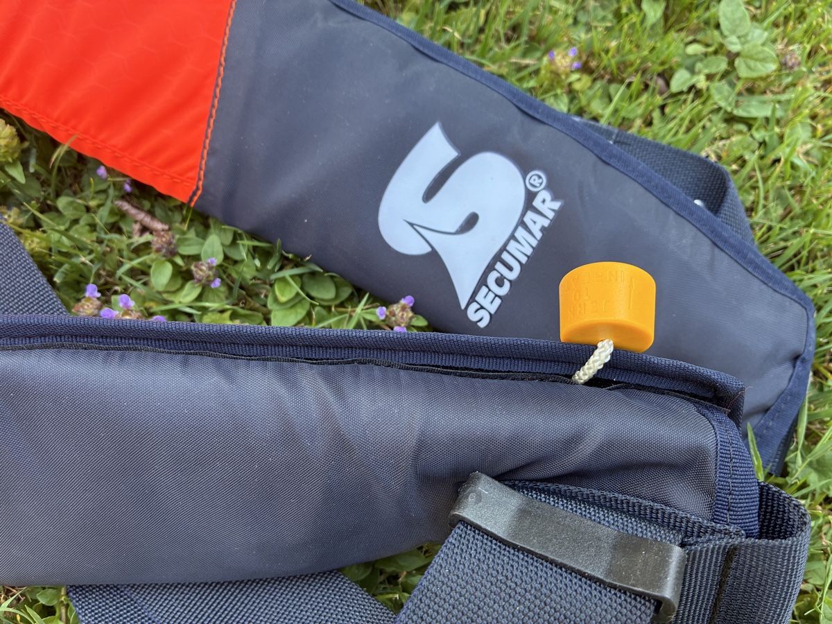 Secumar Gilets de sauvetage: Secumar Rettungsweste VIVO 100 – Neuf (Voir description) à Emmenbrücke par RicardoTop 6
